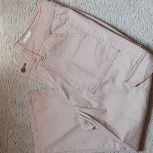 Gloria Vanderbilt khaki capris